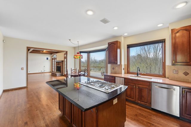 1 Colonel Pointe Drive, Wilder, KY 41076