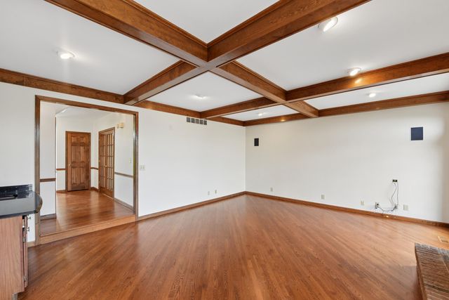 1 Colonel Pointe Drive, Wilder, KY 41076