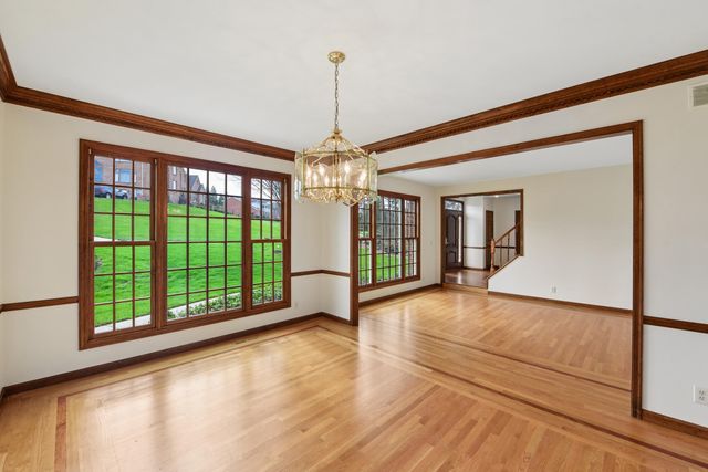 1 Colonel Pointe Drive, Wilder, KY 41076