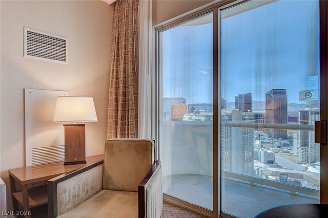 135 East Harmon Avenue 3605, Las Vegas, NV 89109