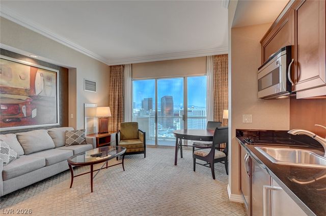 135 East Harmon Avenue 3605, Las Vegas, NV 89109
