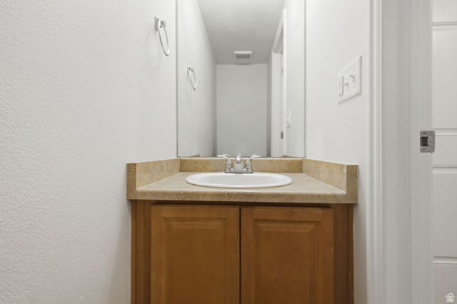 7138 W MAGNUM VISTA PL, Salt Lake City, UT 84128