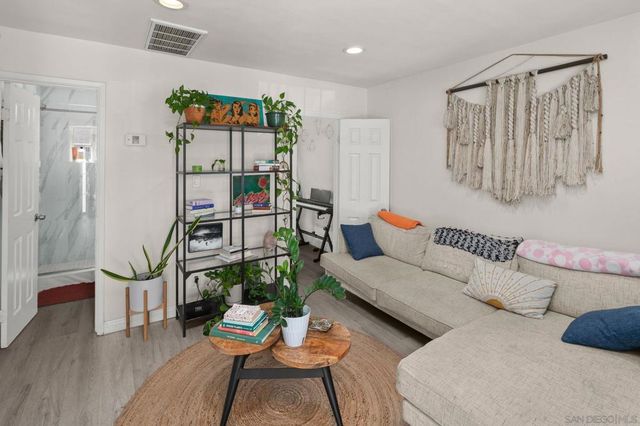 4863 Polk Ave, San Diego, CA 92105