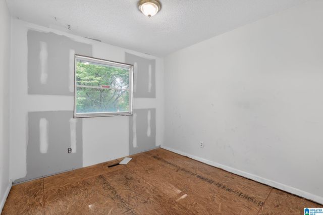 1501 16TH WAY SW, Birmingham, AL 35211