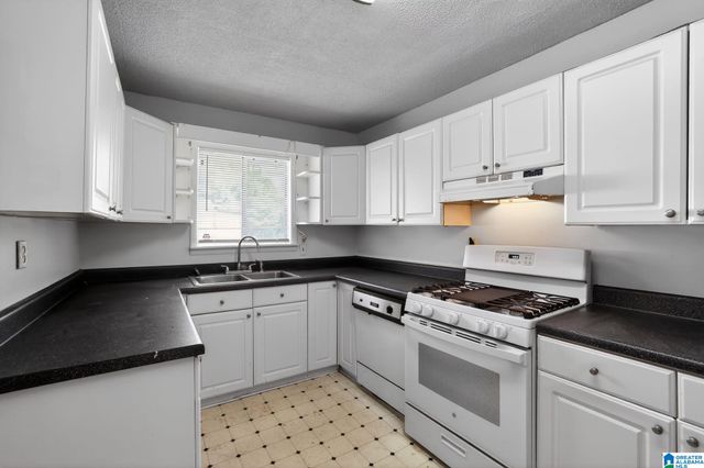 1501 16TH WAY SW, Birmingham, AL 35211