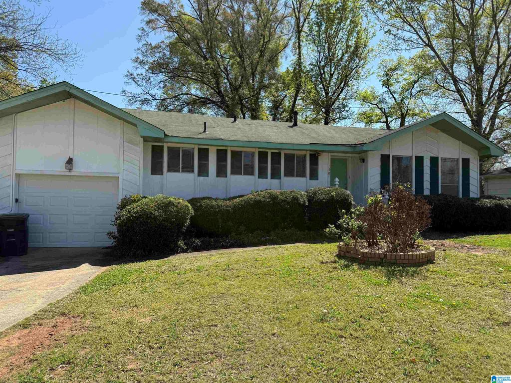 1501 16TH WAY SW, Birmingham, AL 35211