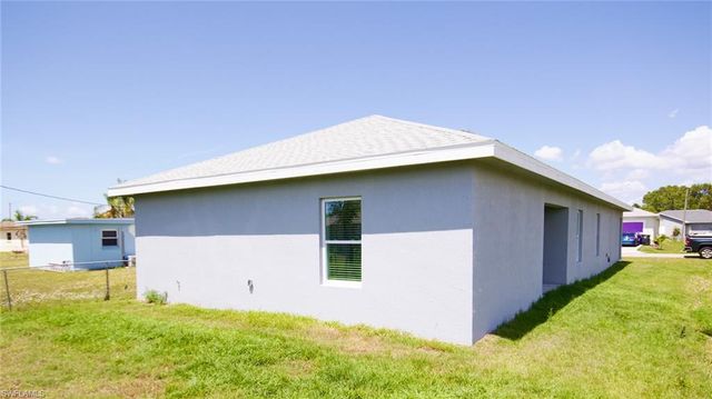 3428 Jeffcott ST, Fort Myers, FL 33916