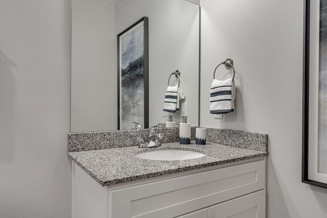 782 Riverfront Parkway 415, Chattanooga, TN 37402