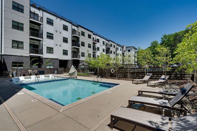 782 Riverfront Parkway 415, Chattanooga, TN 37402