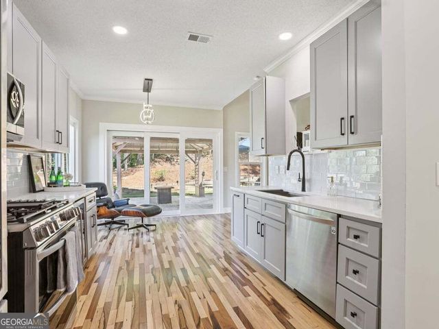 1021 Soaring Drive, Marietta, GA 30062