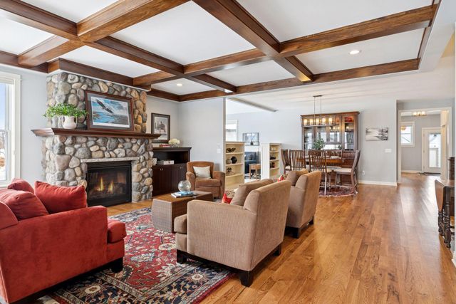 11314 Sunflower Lane N, Lake Elmo, MN 55042