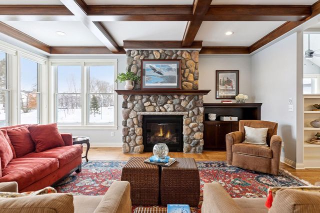 11314 Sunflower Lane N, Lake Elmo, MN 55042