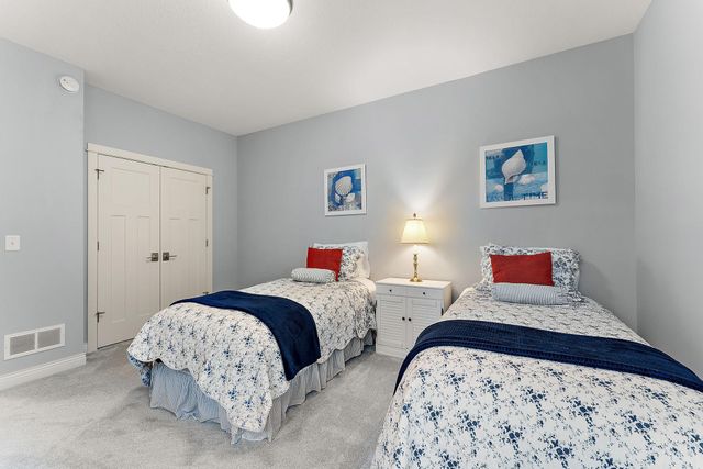 11314 Sunflower Lane N, Lake Elmo, MN 55042