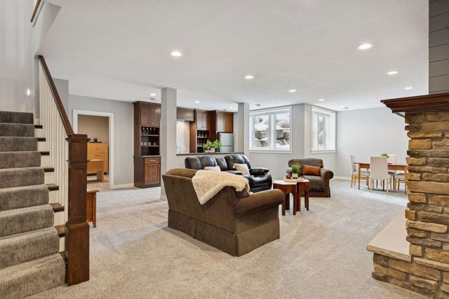 11314 Sunflower Lane N, Lake Elmo, MN 55042