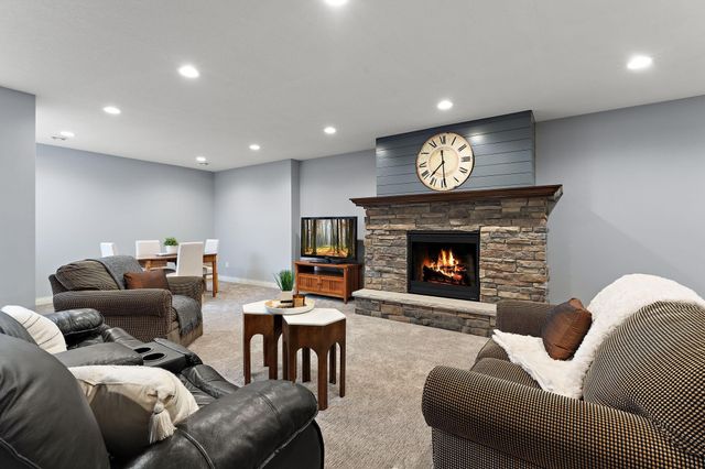 11314 Sunflower Lane N, Lake Elmo, MN 55042