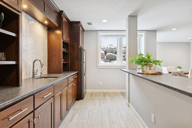 11314 Sunflower Lane N, Lake Elmo, MN 55042