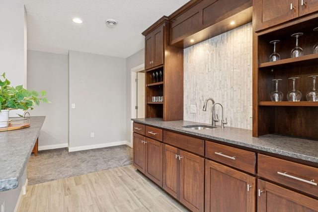 11314 Sunflower Lane N, Lake Elmo, MN 55042