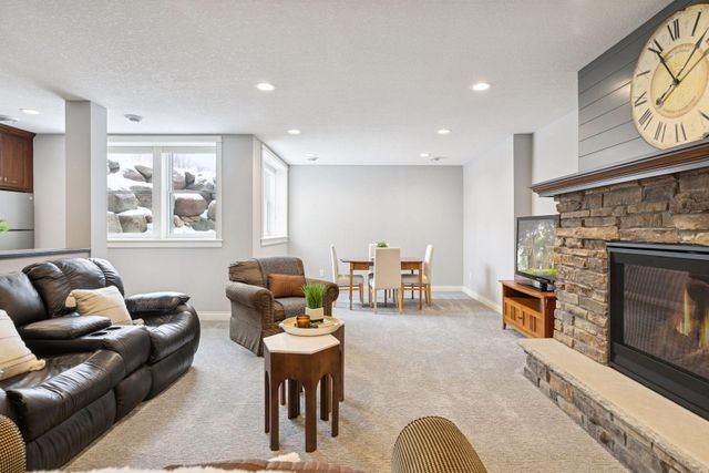 11314 Sunflower Lane N, Lake Elmo, MN 55042