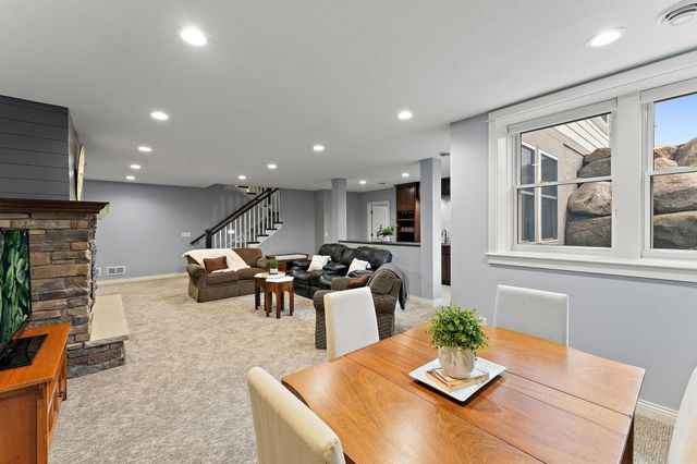 11314 Sunflower Lane N, Lake Elmo, MN 55042