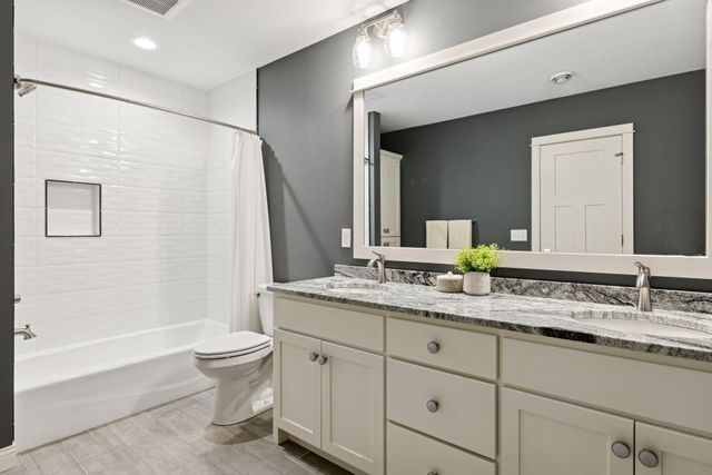 11314 Sunflower Lane N, Lake Elmo, MN 55042