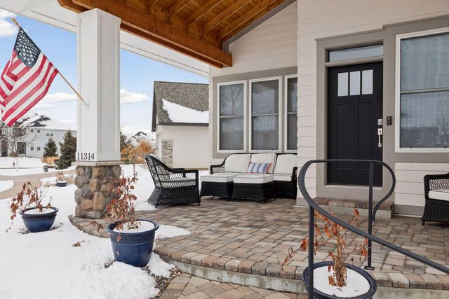 11314 Sunflower Lane N, Lake Elmo, MN 55042