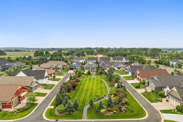 11314 Sunflower Lane N, Lake Elmo, MN 55042