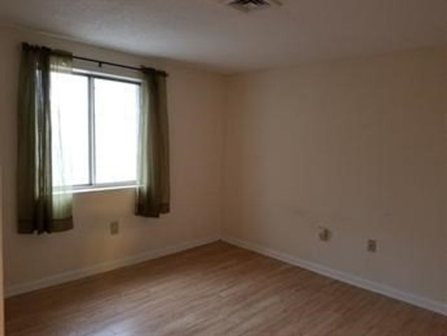 35 Prospect 203, Woburn, MA 01801