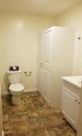 35 Prospect 203, Woburn, MA 01801
