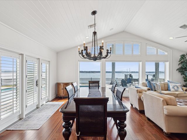 450 22ND STREET, Belleair Beach, FL 33786