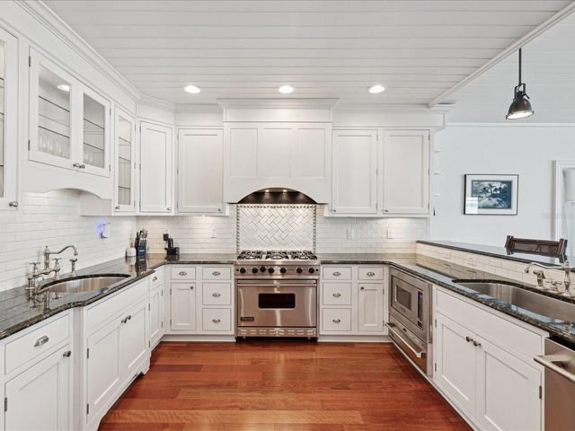 450 22ND STREET, Belleair Beach, FL 33786