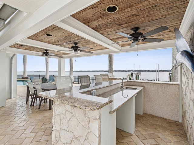 450 22ND STREET, Belleair Beach, FL 33786