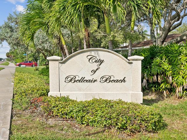 450 22ND STREET, Belleair Beach, FL 33786