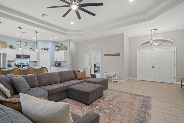 8392 CHRISTOPHER LANE, Weeki Wachee, FL 34613