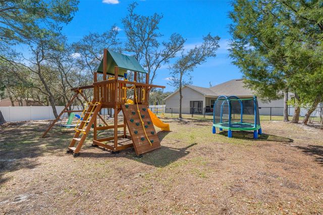 8392 CHRISTOPHER LANE, Weeki Wachee, FL 34613