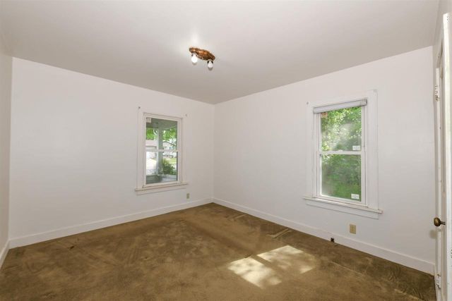 1521 Mineral Point Avenue, Janesville, WI 53548
