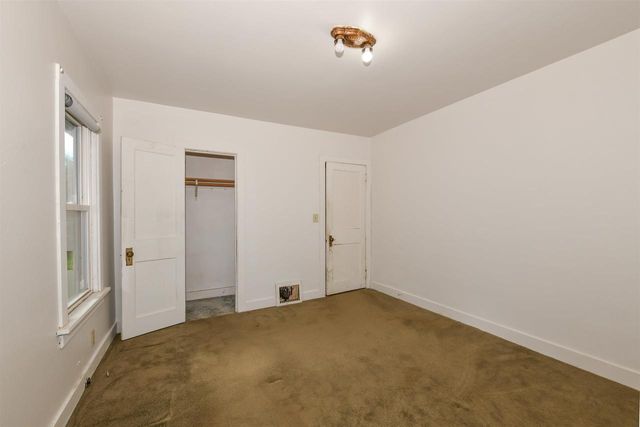 1521 Mineral Point Avenue, Janesville, WI 53548