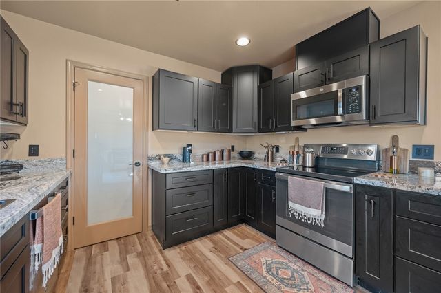 14025 E Mona Drive, Kingman, AZ 86401