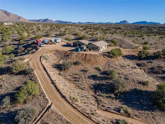 14025 E Mona Drive, Kingman, AZ 86401