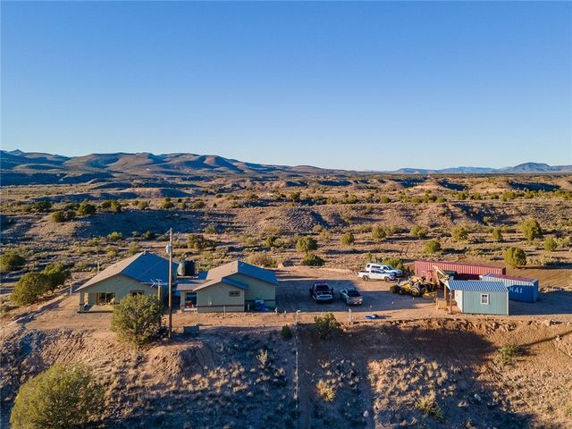 14025 E Mona Drive, Kingman, AZ 86401