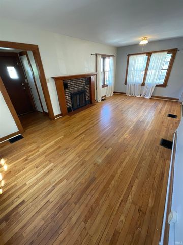 424 N Lincoln Street, Bloomington, IN 47408