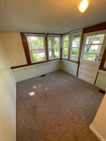 424 N Lincoln Street, Bloomington, IN 47408