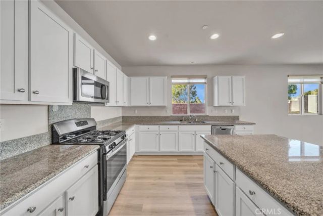 29202 Hackberry, Lake Elsinore, CA 92530