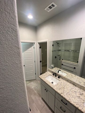 217 Birchwood Street, Azle, TX 76020