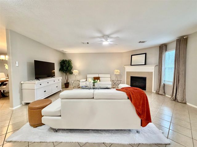 1126 Desert Willow Lane, Rosenberg, TX 77471