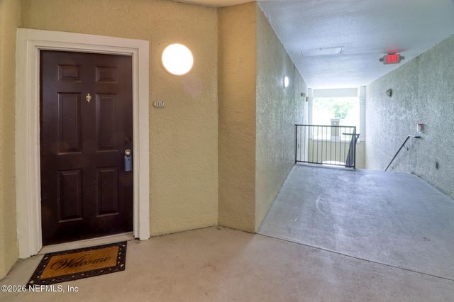8290 GATE Parkway W 1115, Jacksonville, FL 32216