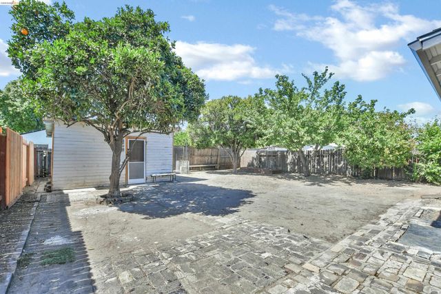 234 Jimno Ave, Pittsburg, CA 94565