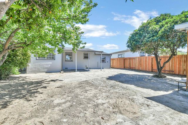 234 Jimno Ave, Pittsburg, CA 94565