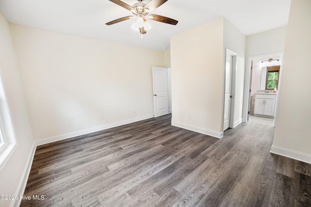 755 Boundaryline Drive NW, Calabash, NC 28467
