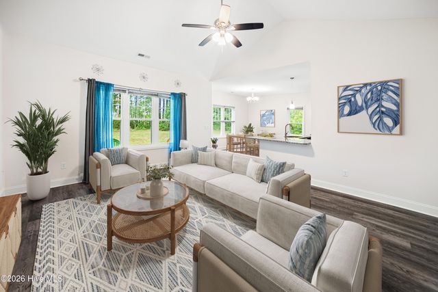 755 Boundaryline Drive NW, Calabash, NC 28467