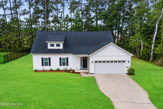 755 Boundaryline Drive NW, Calabash, NC 28467